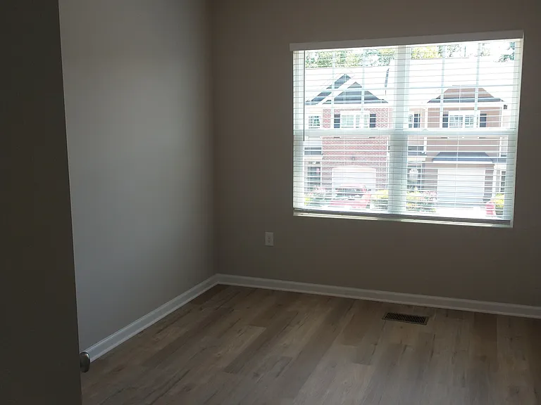 145 Walking Path Pl — Photo 18