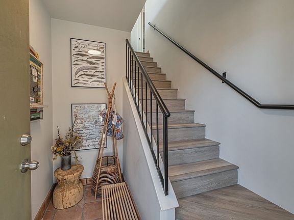 6-web-or-mls-231-6th-ave_06232025