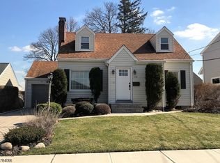 118 7th St, Wood Ridge, NJ 07075