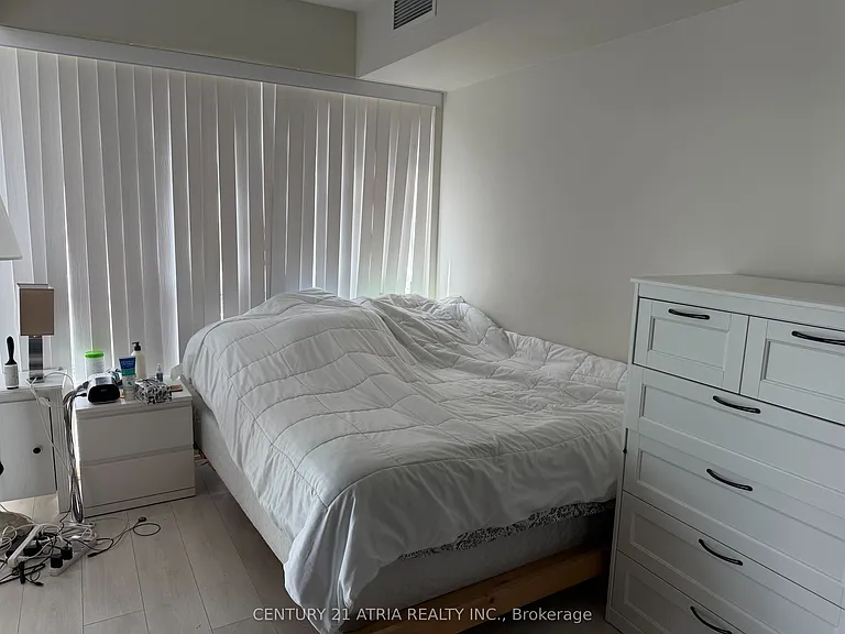 6 Sonic Way #2901 — Photo 4