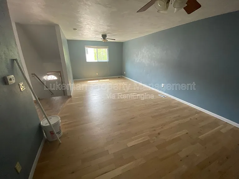 1324-1326 Knollwood Ave — Photo 10