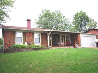 200 Carrington Ln, Saint Louis, MO