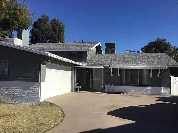 81211556-17D3-462B-9415-A3E58FF0D92B