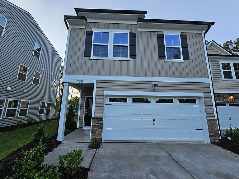 7135 Hubner Pl — Photo 1