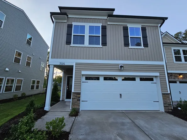 7135 Hubner Pl, Cary, NC 27519