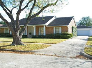 5915 Belrose Dr, Houston, TX 77035