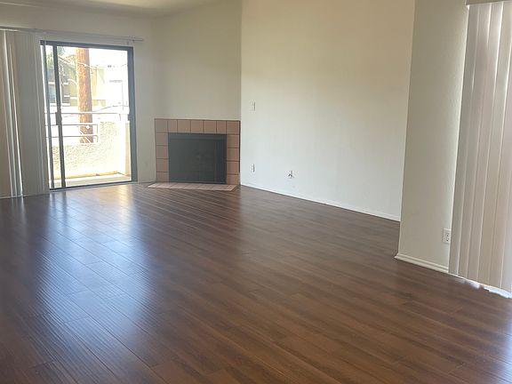 3rd image of 1855 Purdue Ave APT 206