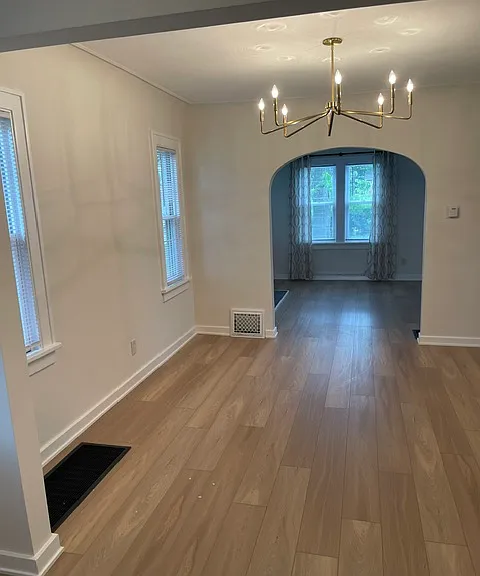 884 Orlando Ave SE — Photo 6