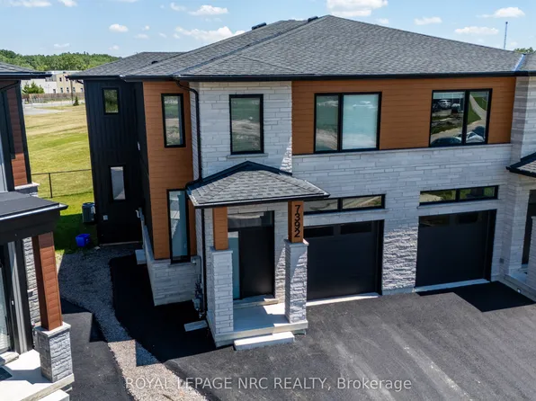 7392 Splendour Dr, Niagara Falls, ON L2H 3V7