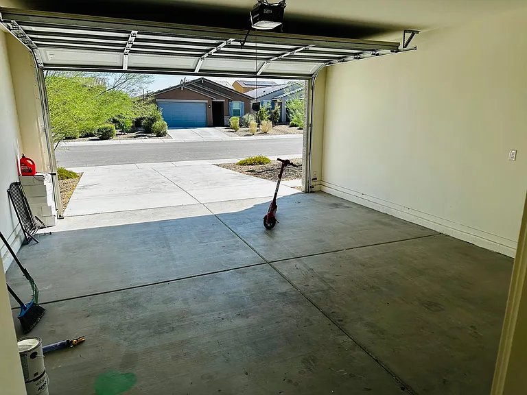 12628 W Northview Ave — Photo 11