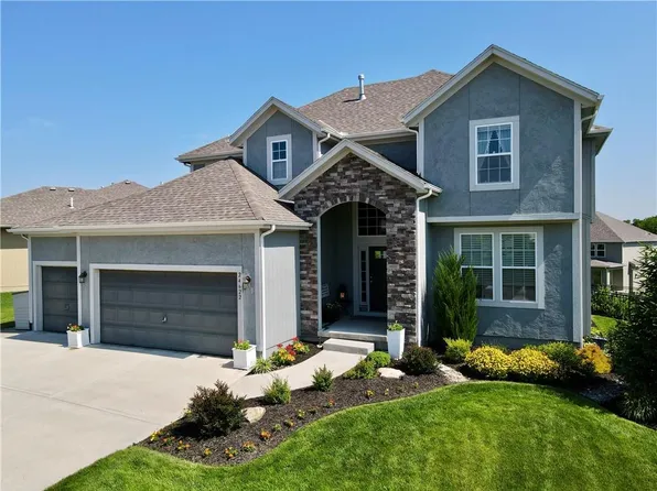 24622 W 126th St, Olathe, KS 66061