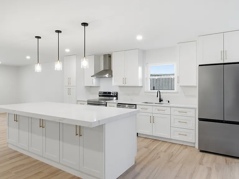 7076 Briarmeadow Dr — Photo 13