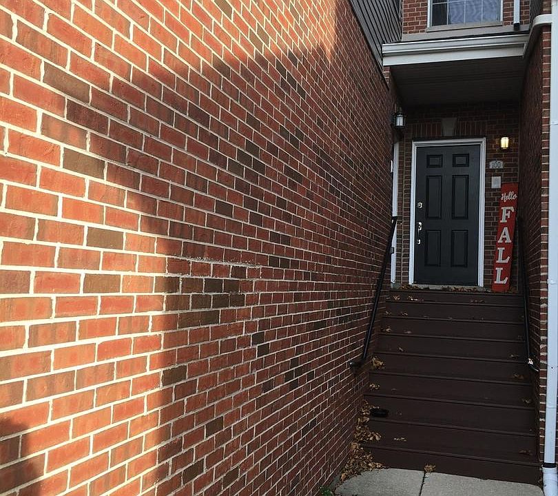 2nd image of 1420 N Charles St #200