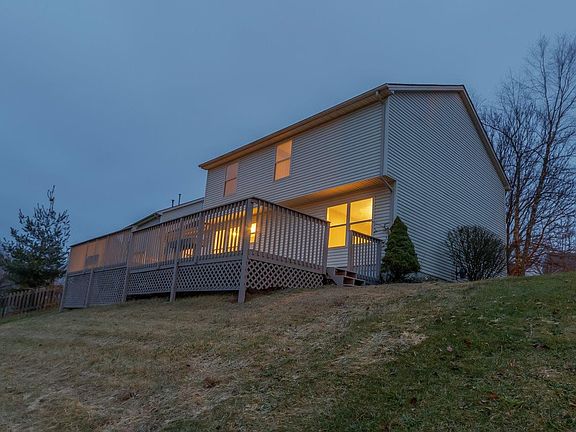 4th image of 841 Burkewood Dr