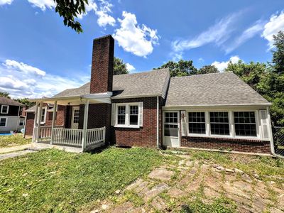 202 Charlotte St, Brookneal, VA, 24528
