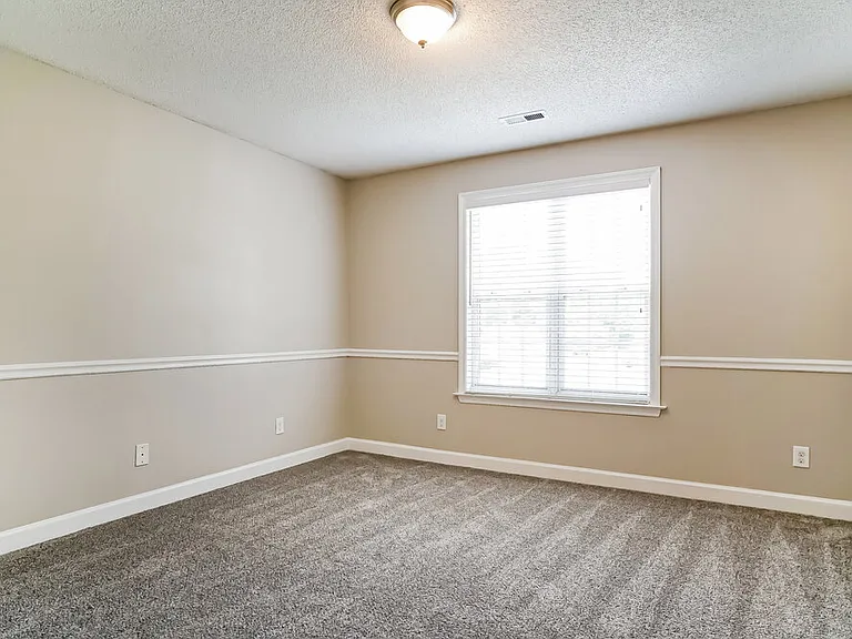 102 Westwood Pl — Photo 15