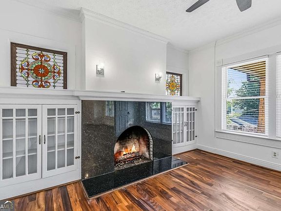 4th image of 672 Kennesaw Ave NE