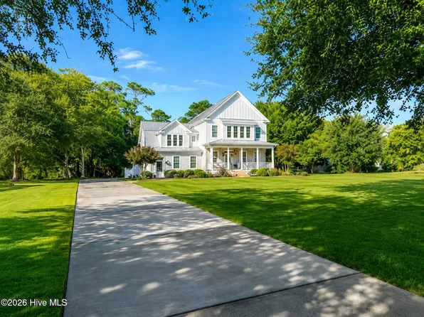 53 Ballast Point Road, Hampstead, NC 28443