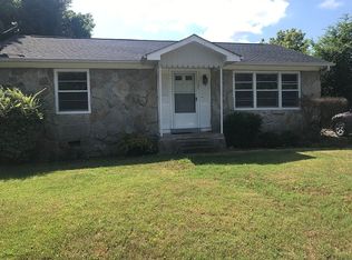 107 Briar Rd, Oak Ridge, TN 37830