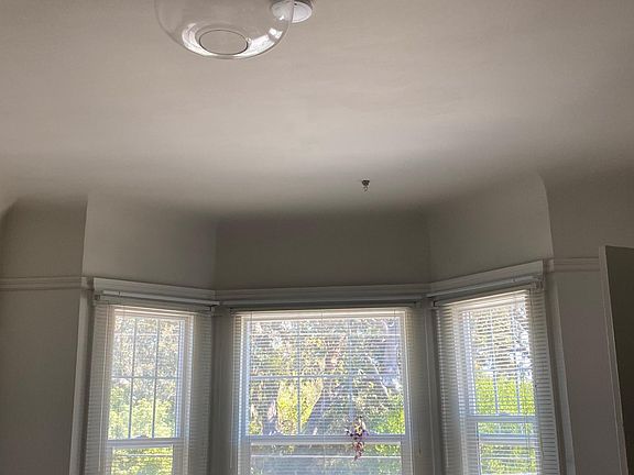 3rd image of 495 14th Ave #6