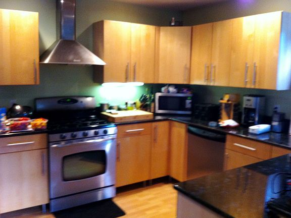 3rd image of 8730 Honeysuckle Dr
