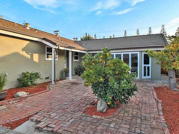 4th image of 1628 Ixias Ct