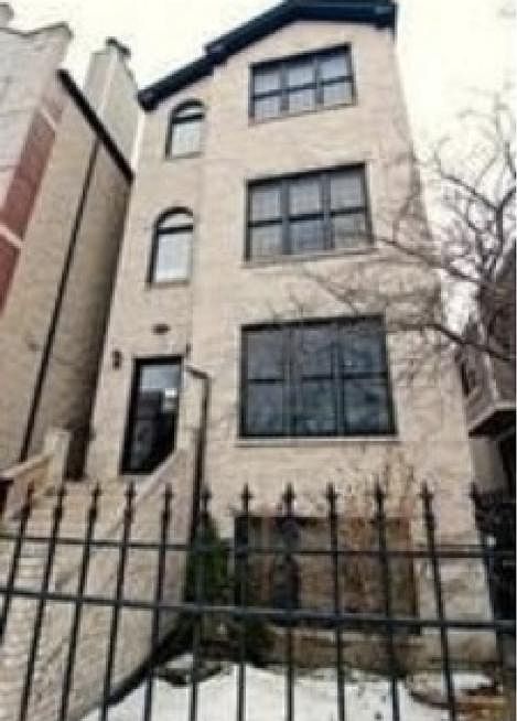 1st image of 1138 N Mozart St Frnt 2