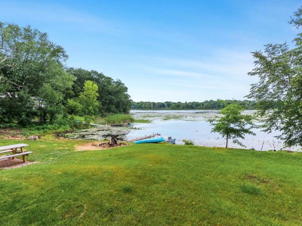 N6913 E Lakeshore Dr