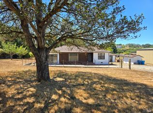 239 Live Oak Dr, Petaluma, CA 94952