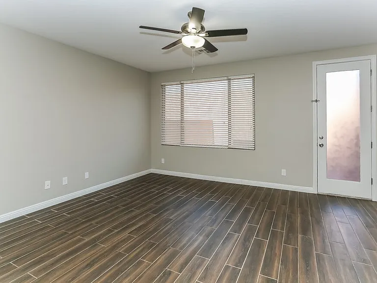 7215 Mulberry Forest St — Photo 4