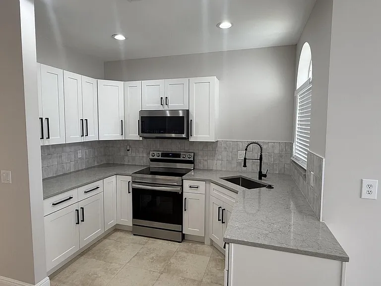 7218 Panache Way #7218 — Photo 18