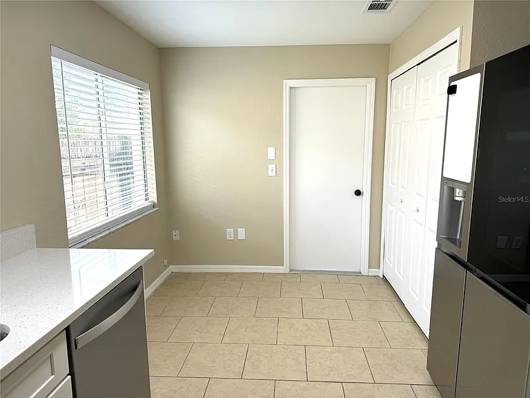 1235 Alpine Lake Dr — Photo 7