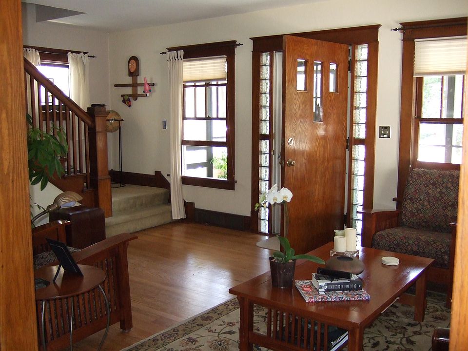 2nd image of 2208 Chamberlain Ave