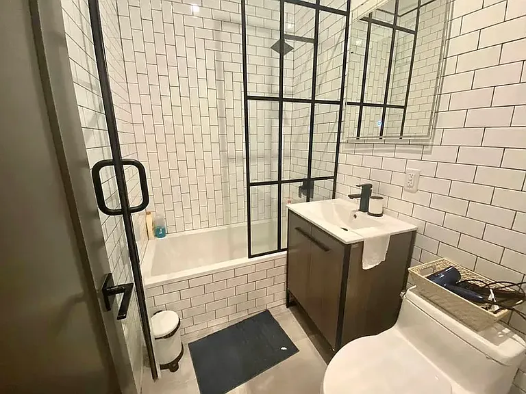 413 Manhattan Ave #LOFT — Photo 20