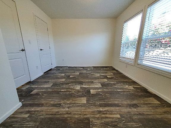 4th image of 825 N Lamb Blvd #29