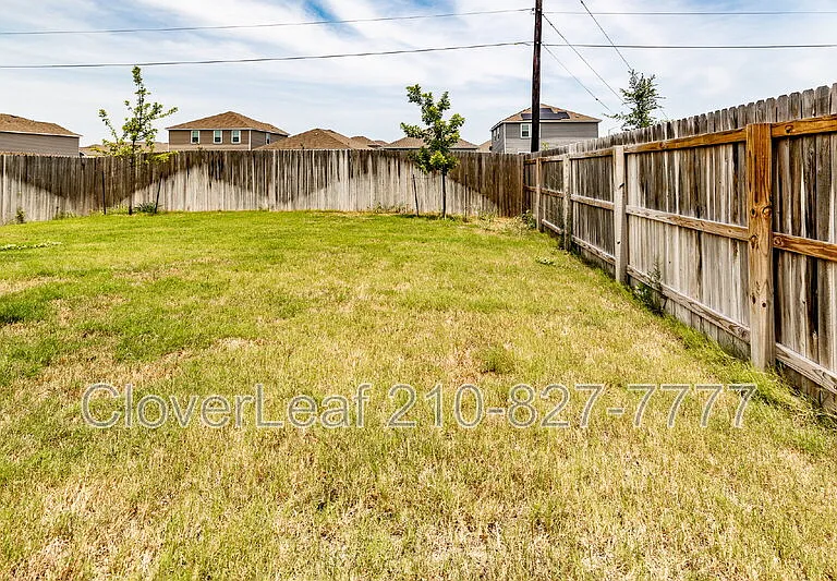 14751 Sweet Clover — Photo 32