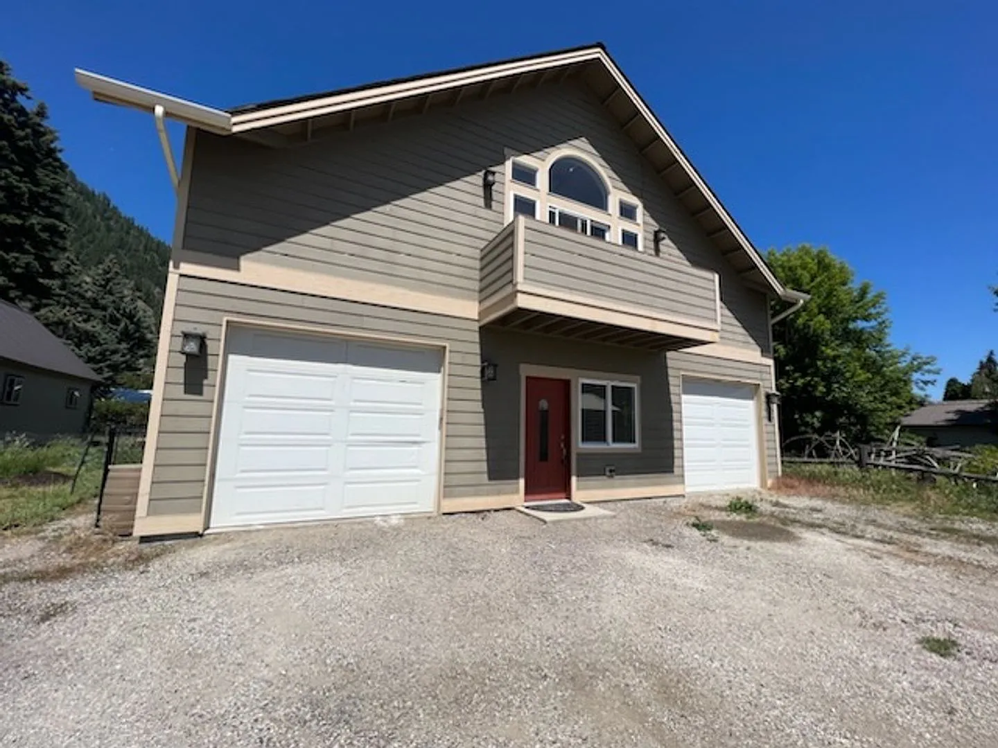 215 W Whitman St — Photo 1
