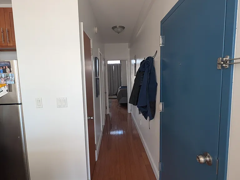 453 Macon St #4 — Photo 8