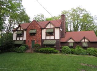 1516 Gully Rd, Wall Township, NJ 07719