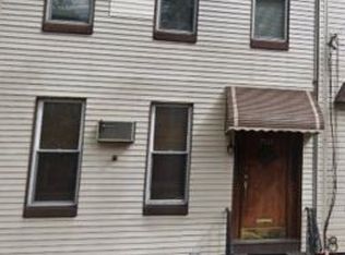 71-33 67th St #1, Ridgewood, NY 11385