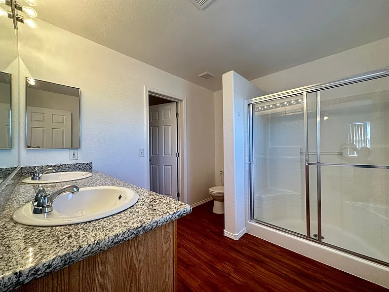10541 Kivas Ct — Photo 11