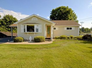 66 Reservoir Rd, Uniontown, PA 15401