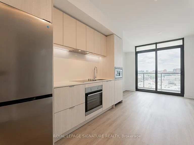 86 Dundas St E #526 — Photo 4