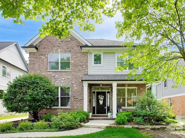 713 N Beverly Ln, Arlington Heights, IL 60004