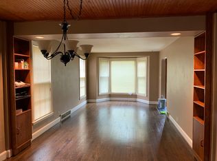 624 Wolff St, Racine, WI 53402