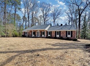 104 Kingspoint Dr, Williamsburg, VA