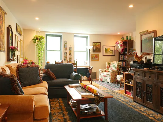 Rented by Botensten Properties International | media 3