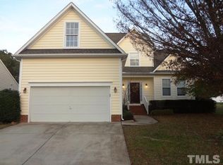 2908 Sedgefield Pines Ln, Raleigh, NC 27604