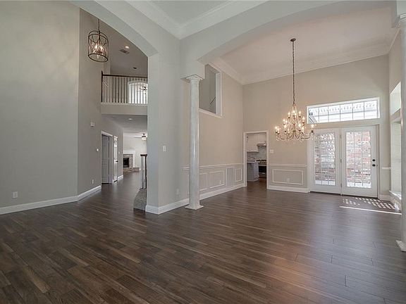 5th image of 6617 Lynch Ln
