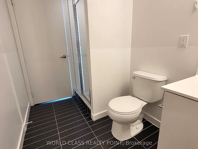 155 Legion Rd N #Penthouse 2907 — Photo 21